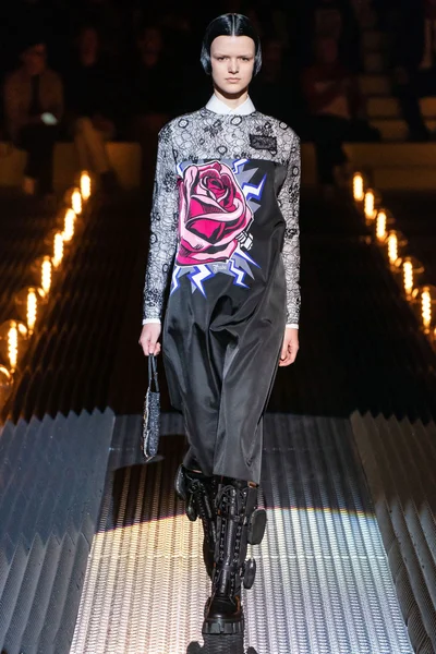 Look 26